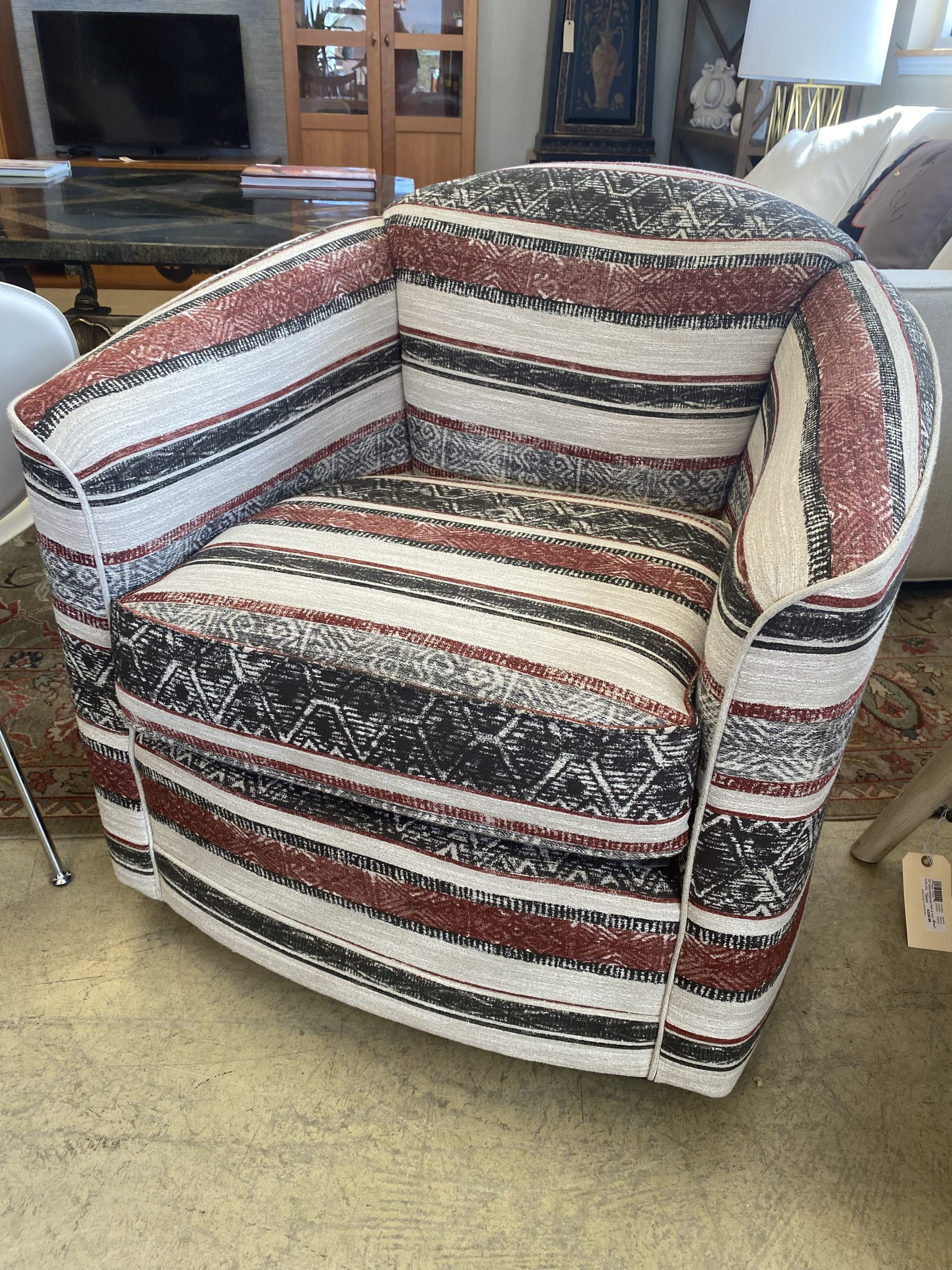 Smith Brothers Barrel Style Swivel Chair Westside Furniture