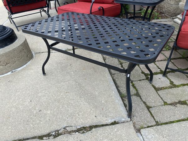 Garden Treasures Yorkford Coffee Table