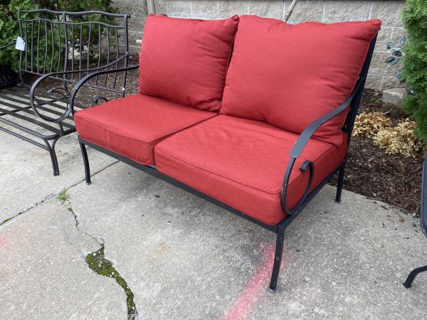 Garden Treasures Yorkford Loveseat