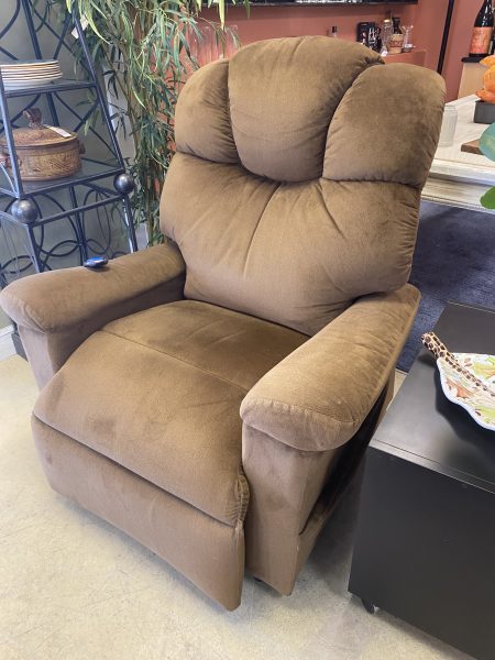 UltraComfort Montage Large Power Lift Recliner