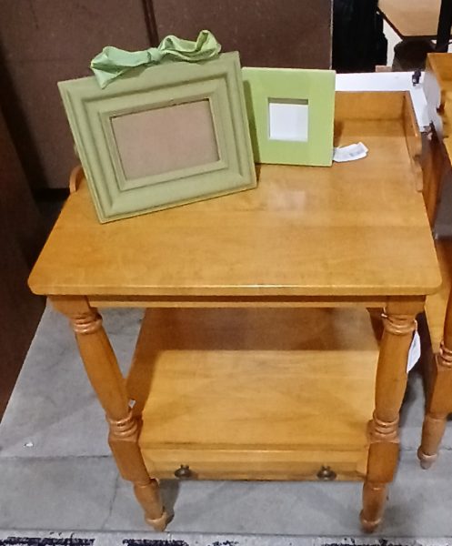 Vintage Hard White Mountain Maple Tier Night Stand-Accent Table With Drawer 