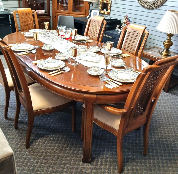 Vintage Thomasville Furn. Dining Room Set 