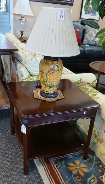 Vintage Bay Designs 2 Tier Mahogany Corner Accent Table 