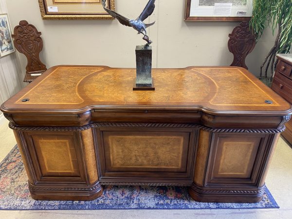 Aspenhome Napa 72″ Cherry Executive Desk