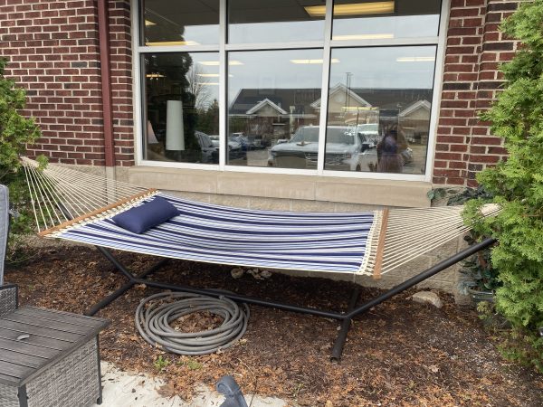 Hatteras Large Sunbrella Quilted Hammock + 15′ Stand