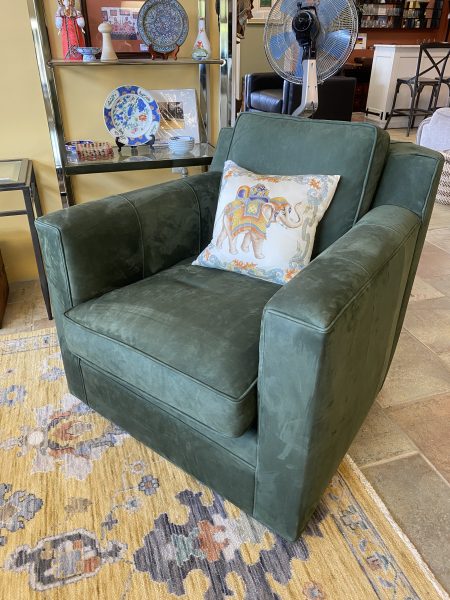 Vanguard Summerton Zain Juniper Suede Swivel Bucket Chair