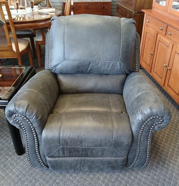 NEW Ashley Furniture Shadsburne Swivel Push Back Chair 