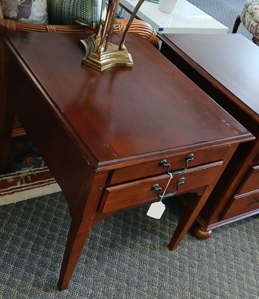 Hooker Furniture Cherry Accent Table 