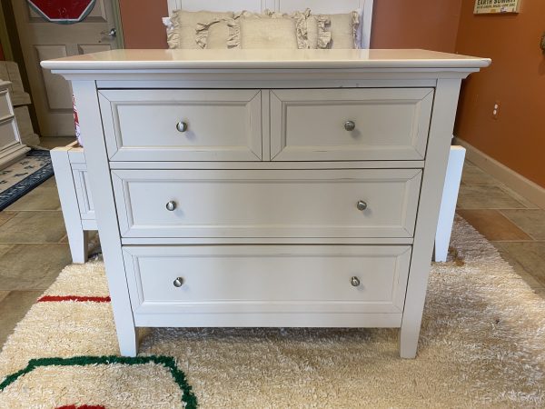 Pulaski Sanibel Small Dresser
