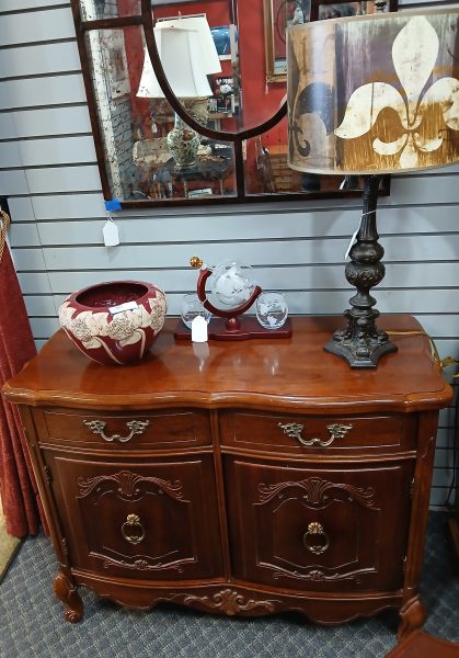Vintage French Provincial Bassett Furniture Solid Cherry Buffet/Sideboard 
