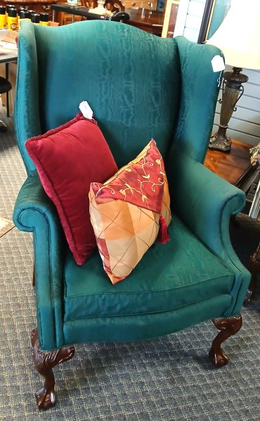 Vintage Custom Sherrill Furniture Flame Stitched Silk Damask Upholstered Wing Back Chair 
