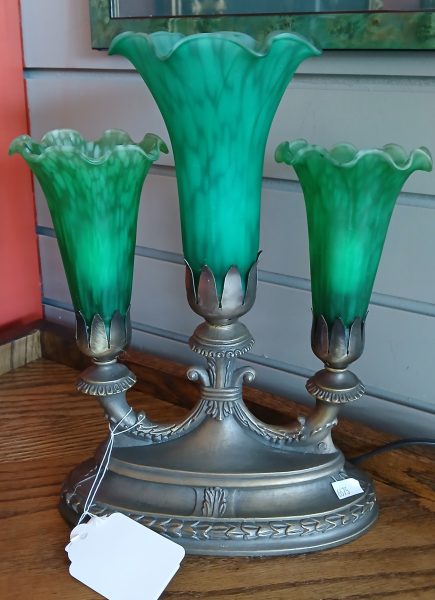 Mid Century Modern 3 Tier Tulip Matelebra Lamp 