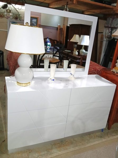 New Naples White Lacquer Dresser With Mirror