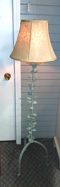Iron Leaf Floor Lamp With Decorative Shade 