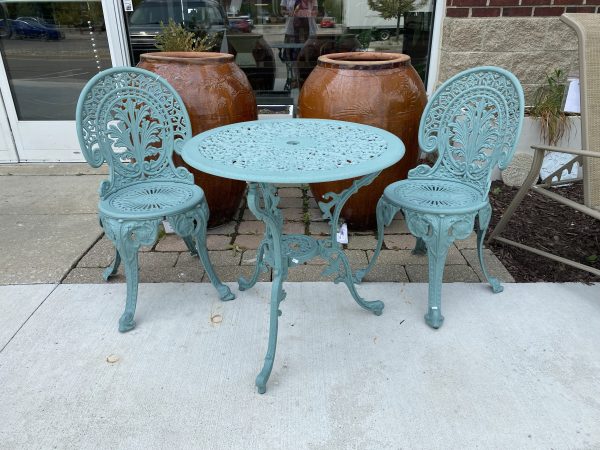 3 Piece Set Beka Casting LTD Solid Die Cast Aluminum Bistro Set