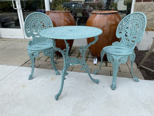 INDOOR/OUTDOOR