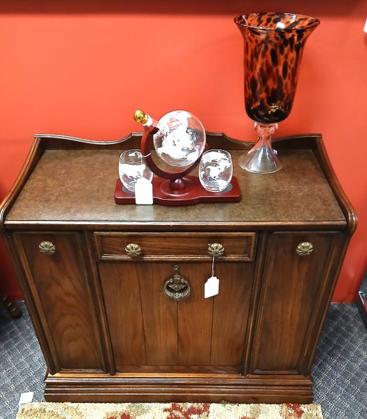 Mid Century Modern Lane Furniture Dry Bar Cabinet 