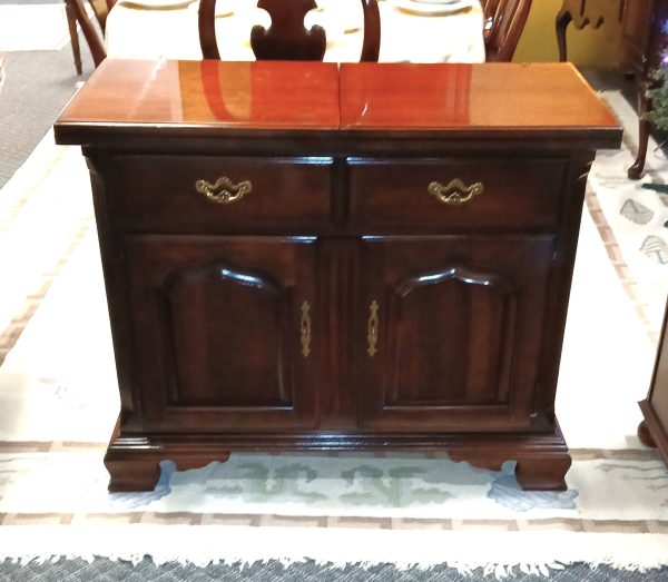 Thomasville Furniture Traditional Solid Cherry Buffet Server