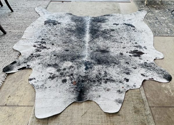 7’4″ x 6’3″ New Hudson Hides Salt & Pepper Cowhide Rug